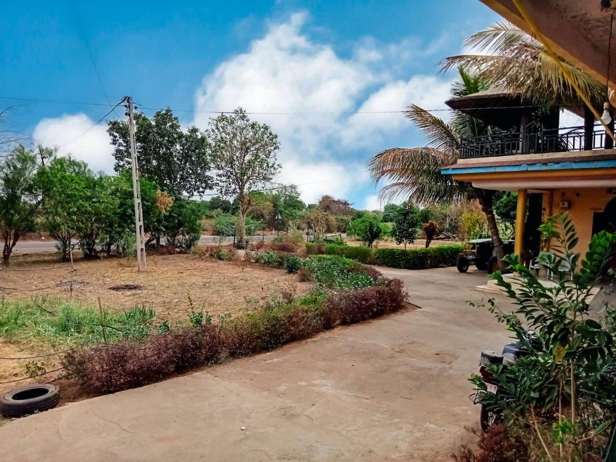 Krishna Homestay Garudeshwar Eksteriør bilde